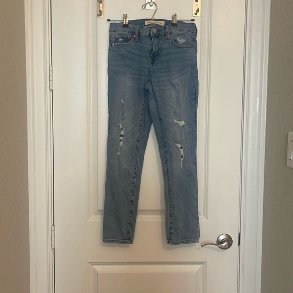 GAP womens size 24, best girlfriend jeans, ripped, blue